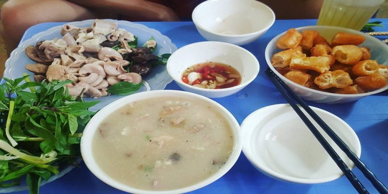 Mở quán cháo lòng - Quy trình thực hiện và một vài lưu ý 4 - Vinakitchen Để kinh doanh thành công bạn nên chọn nơi ít đối thủ cạnh tranh