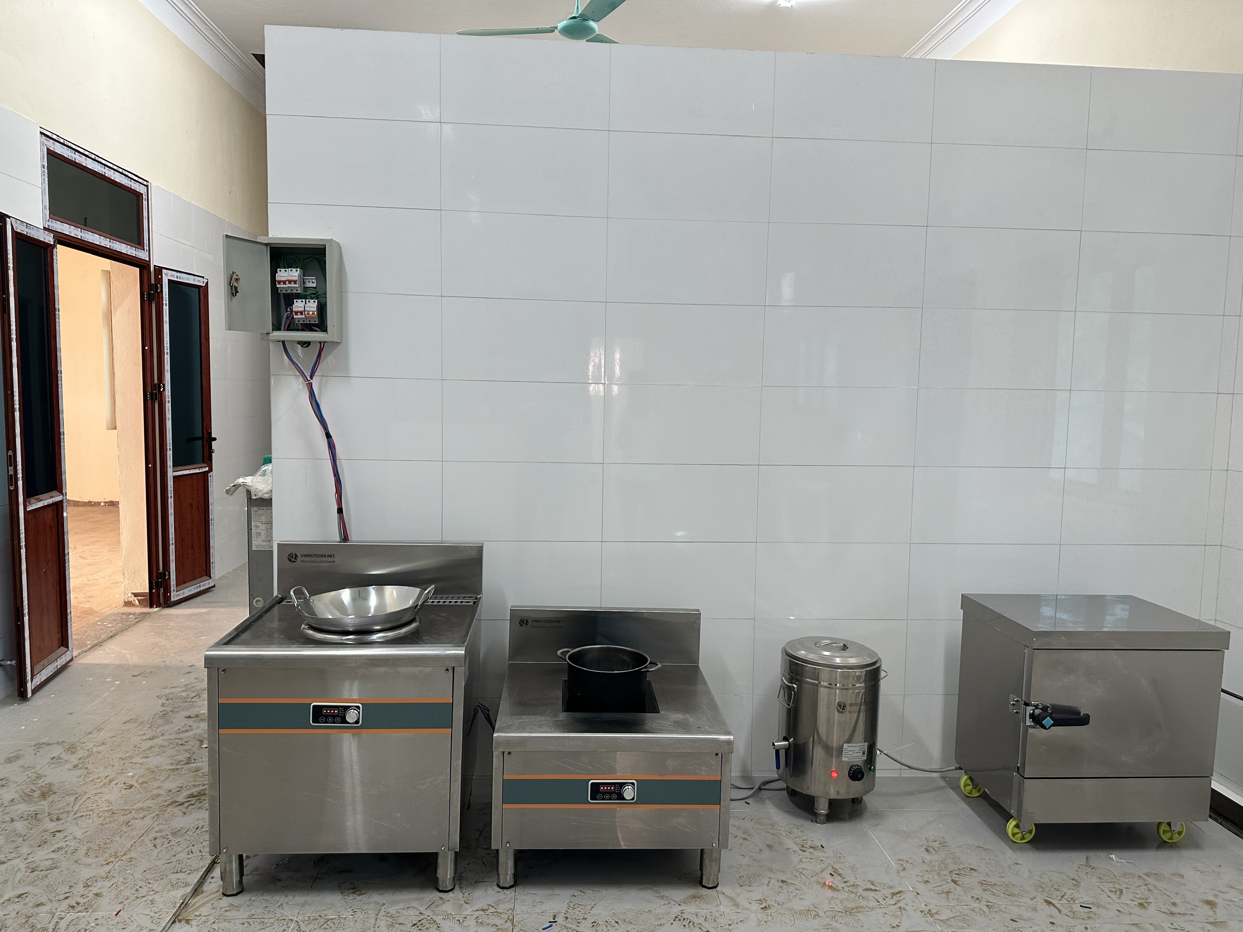 Hệ thống bếp điện B30-K18